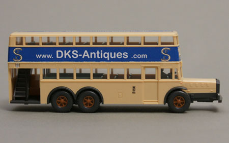 Mercedes-Benz-D38_DKS-Antiques_03-02