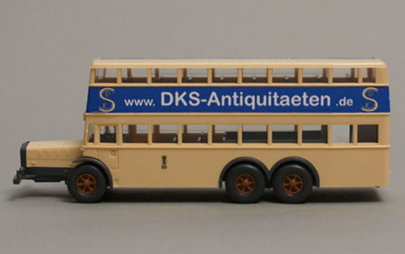 Mercedes-Benz-D38_DKS-Antiquitäten_04-06
