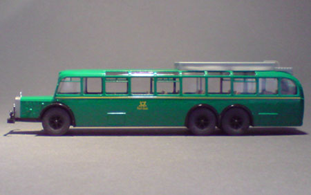 Mercedes-Benz-O10000_Saarpost_02-06