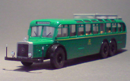 Mercedes-Benz-O10000_Saarpost_02-07