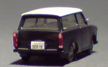 Trabant-601-Universal_01-02