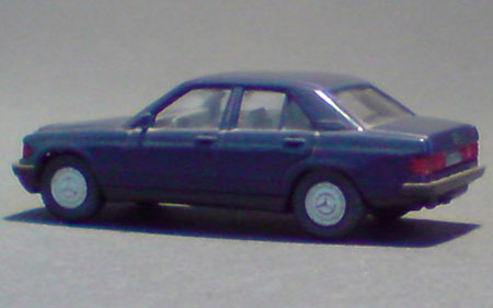 Mercedes-Benz-190E_01-03