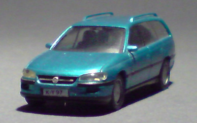 Opel-Vectra-Caravan_01-04